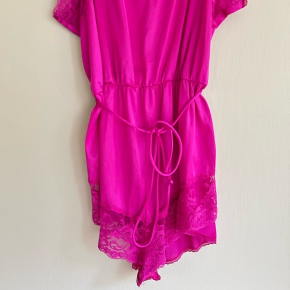 VINTAGE 80S LA NOTTE Teddy Romper Magenta Pink Lace Bodysuit Made in USA | Sz M - Picture 5 of 15